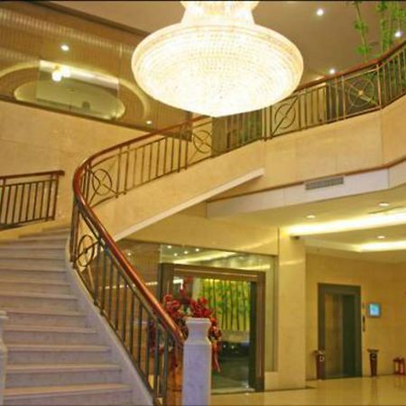 Jun Hao Hotel Dongguan  Extérieur photo