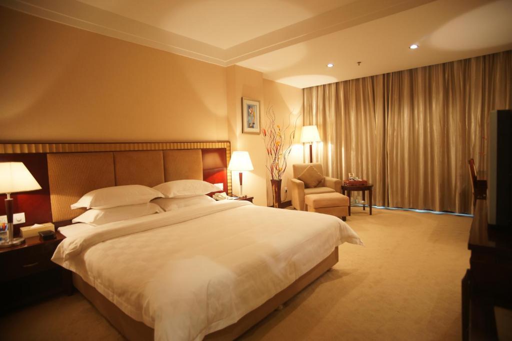 Jun Hao Hotel Dongguan  Extérieur photo