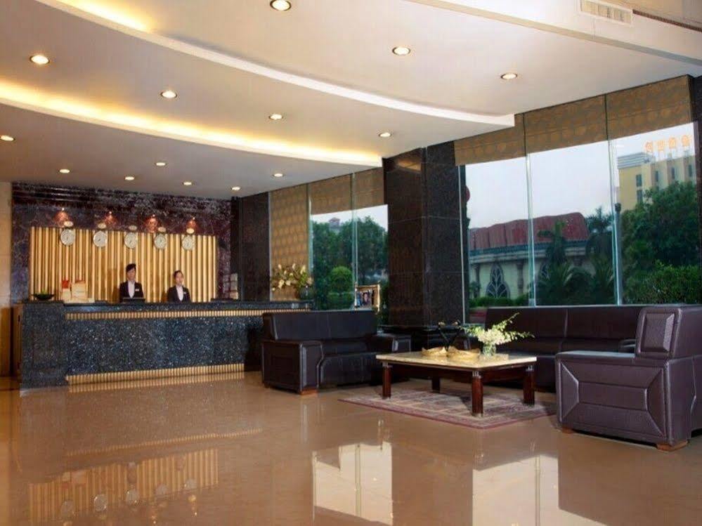 Jun Hao Hotel Dongguan  Extérieur photo