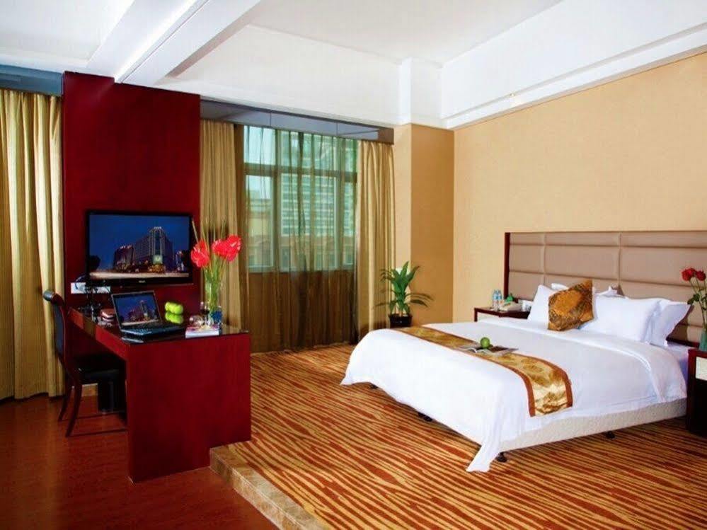 Jun Hao Hotel Dongguan  Extérieur photo