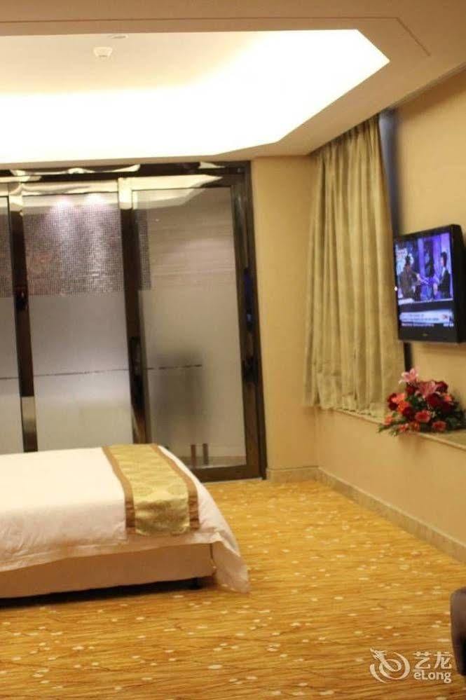 Jun Hao Hotel Dongguan  Extérieur photo